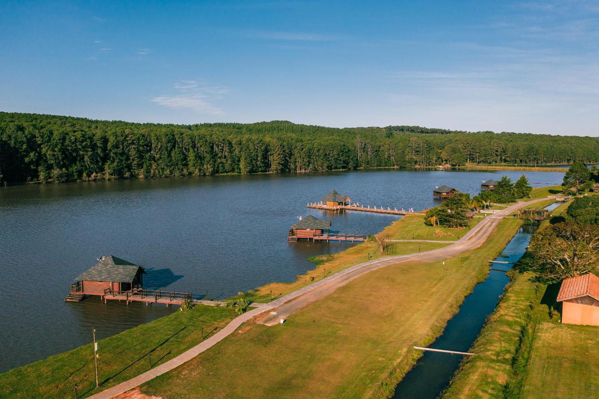 Vira Charme Resort Fernandes Pinheiro Екстер'єр фото