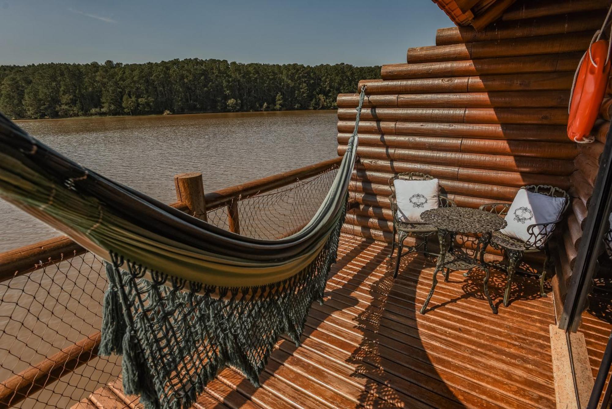 Vira Charme Resort Fernandes Pinheiro Екстер'єр фото