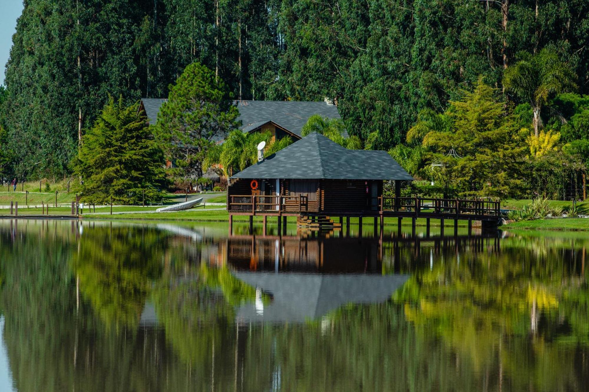 Vira Charme Resort Fernandes Pinheiro Екстер'єр фото