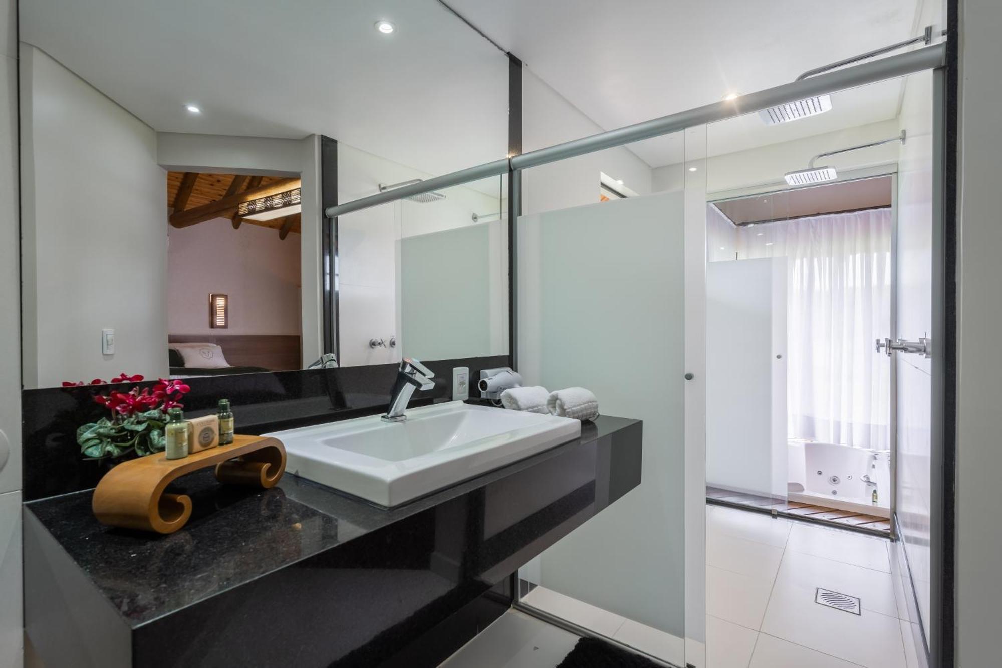 Vira Charme Resort Fernandes Pinheiro Екстер'єр фото