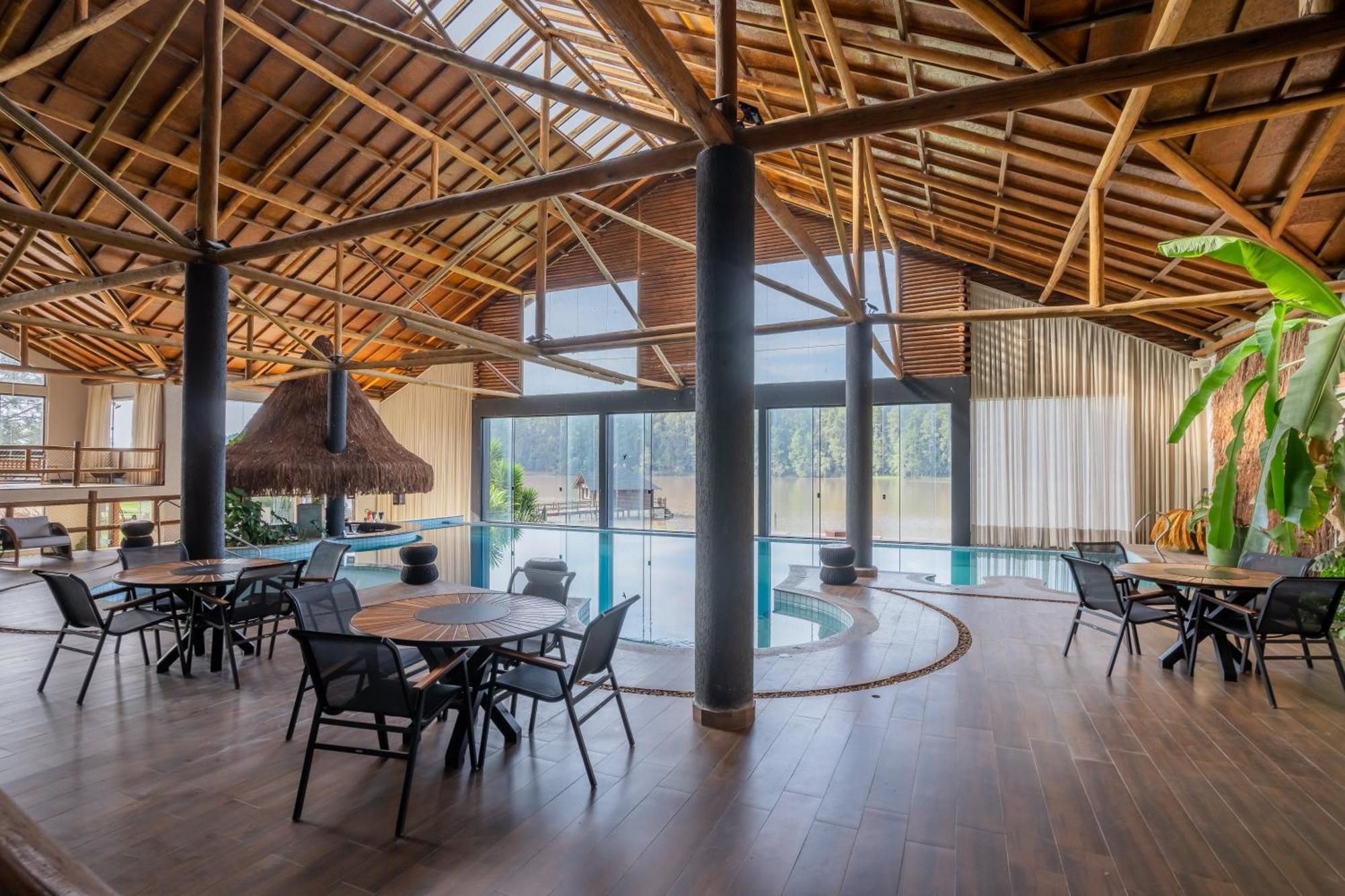 Vira Charme Resort Fernandes Pinheiro Екстер'єр фото