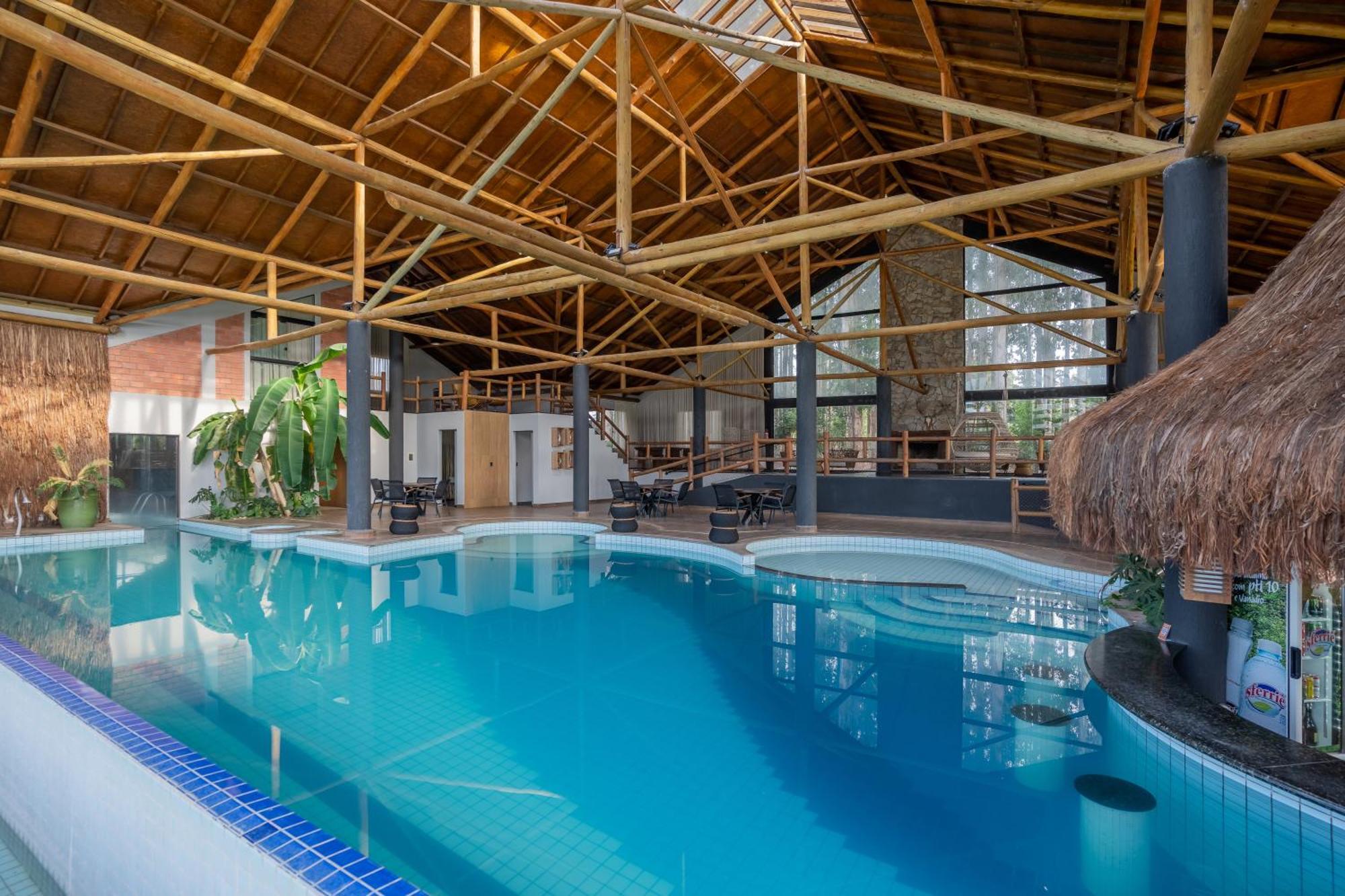 Vira Charme Resort Fernandes Pinheiro Екстер'єр фото